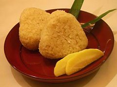 Rice steamed with crab broth